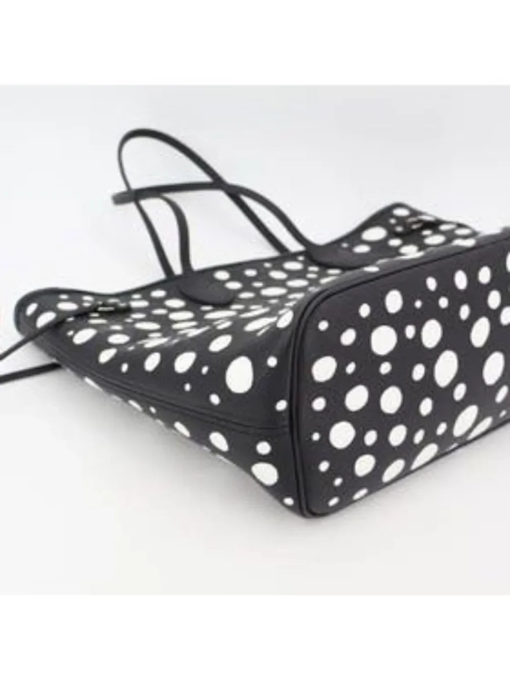 Louis Vuitton Yayoi Kusama Neverfull MM Monogram Empreinte Infinity Dot